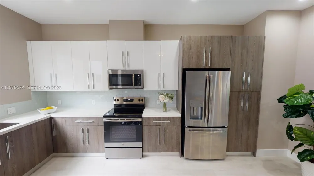 626 NE 12th Ave #626 Fort Lauderdale, FL 33304