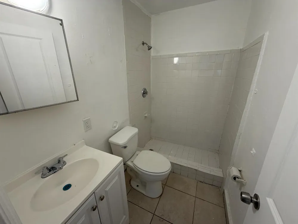 1100 NW 7TH STREET #2 Fort Lauderdale, FL 33311