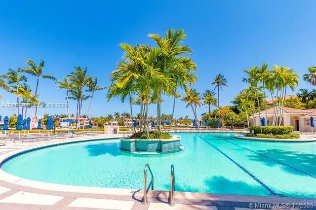 21150 Point PL #LPH 2902 Aventura, FL 33180