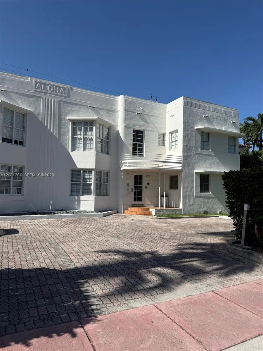 1457 MERIDIAN AV #103 Miami Beach, FL 33139