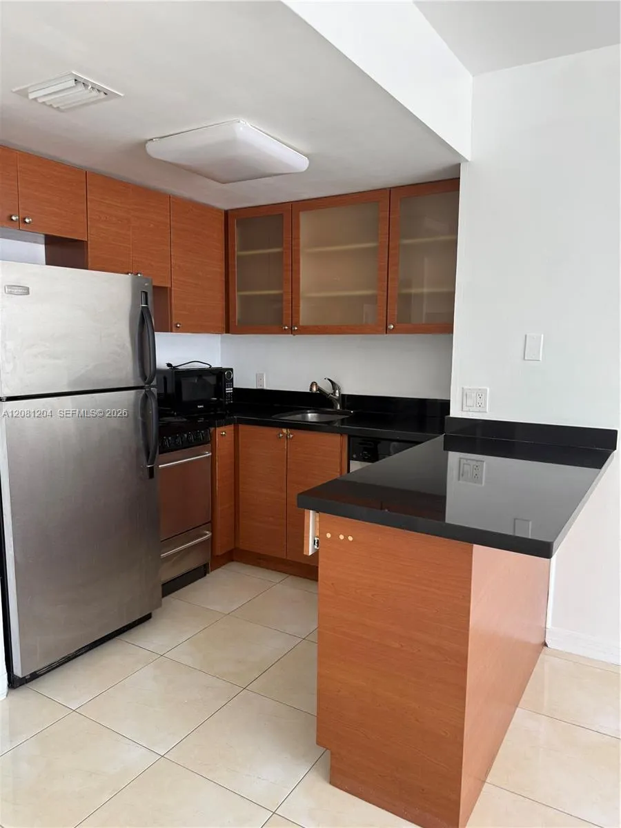 1457 MERIDIAN AV #103 Miami Beach, FL 33139