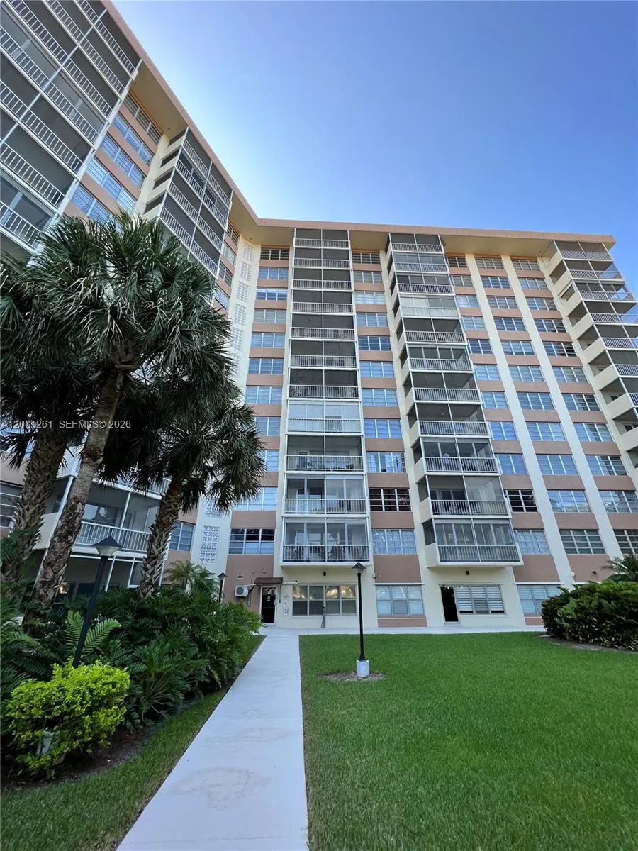 10777 W Sample Rd #301 Coral Springs, FL 33065