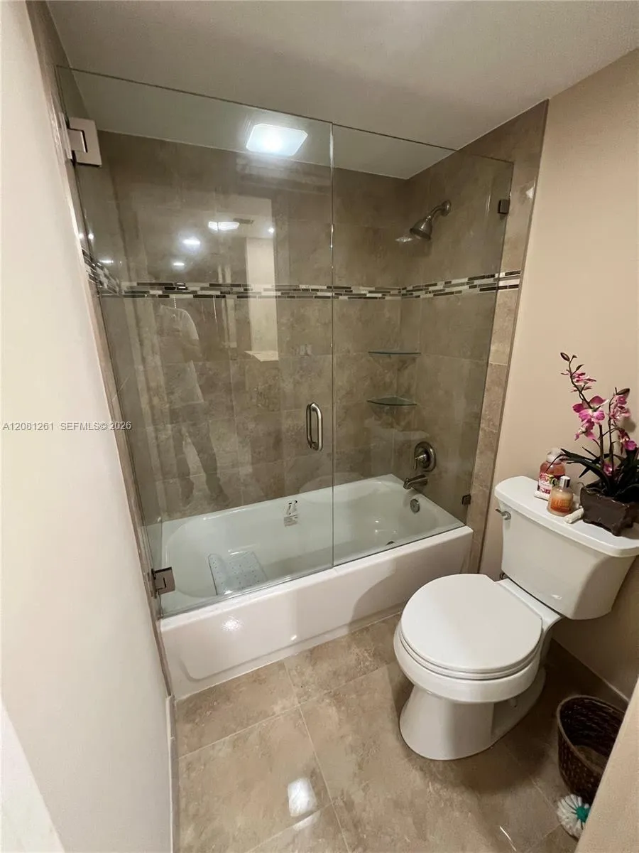10777 W Sample Rd #301 Coral Springs, FL 33065