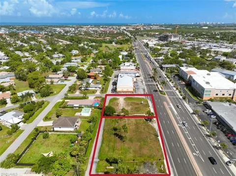 2364 Tamiami Trail S