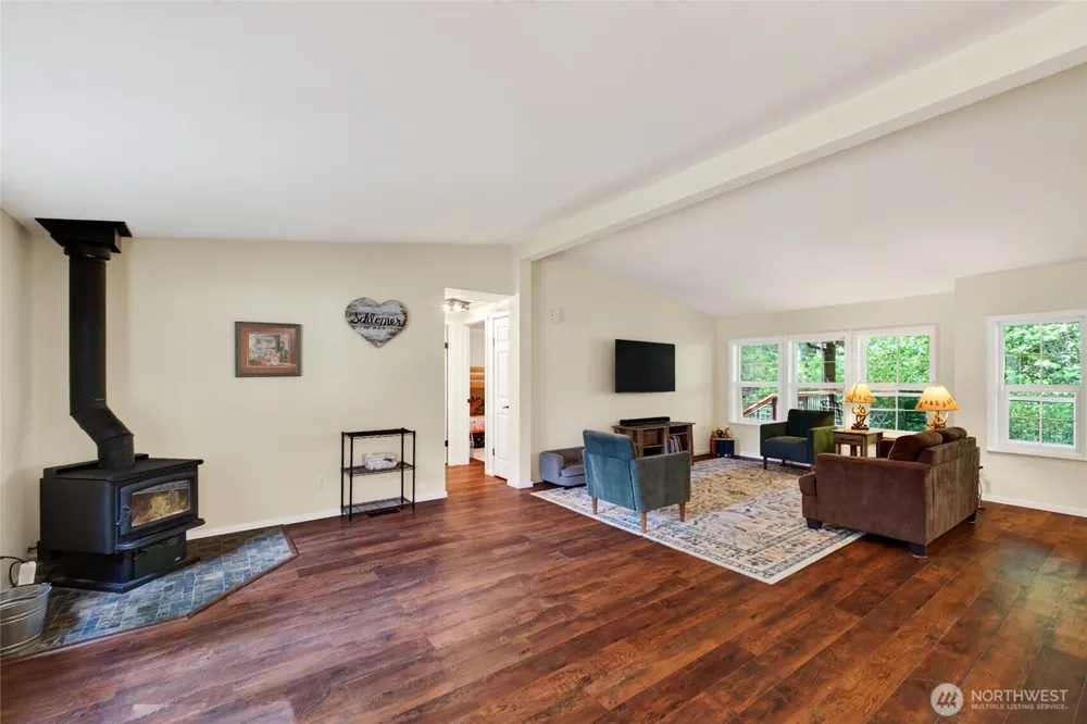 20924 90th Avenue E Graham, WA 98338