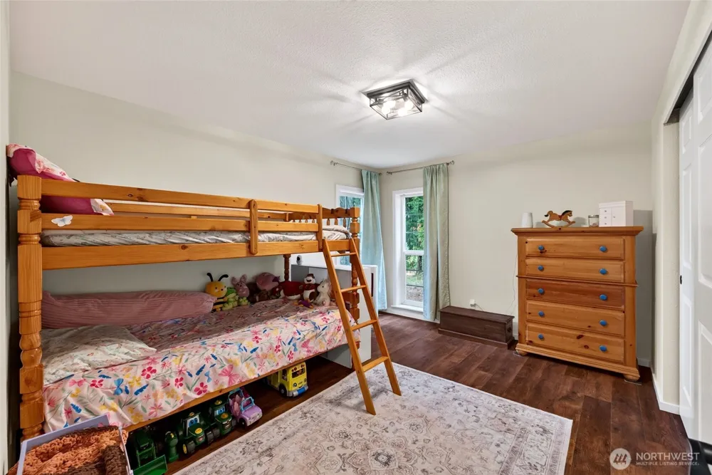 20924 90th Avenue E Graham, WA 98338