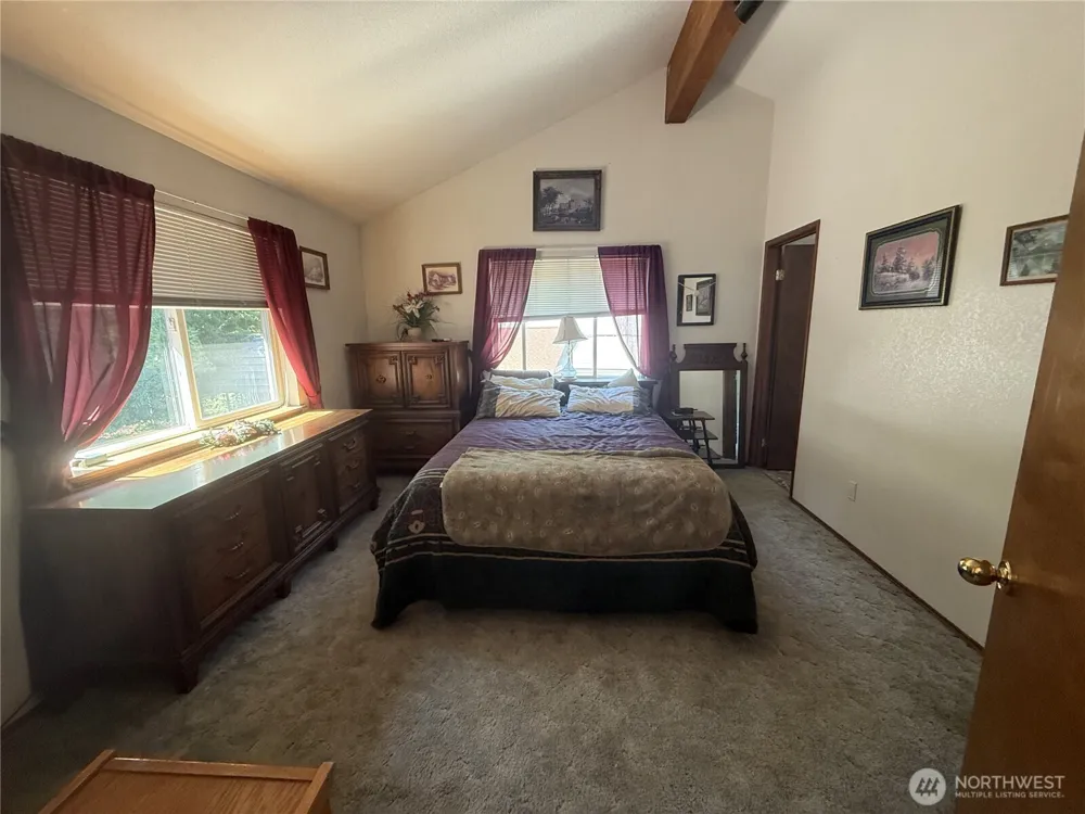 82 NE Miller Road Belfair, WA 98528
