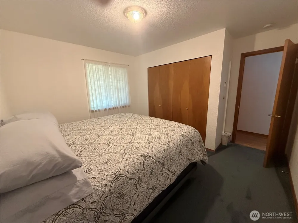 82 NE Miller Road Belfair, WA 98528
