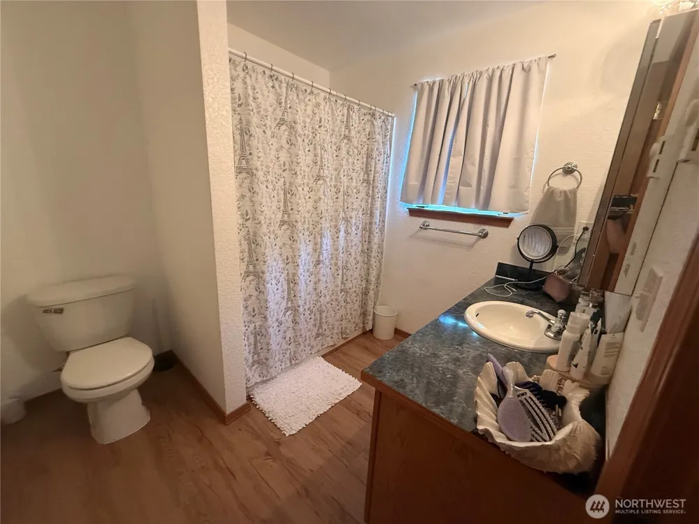 82 NE Miller Road Belfair, WA 98528