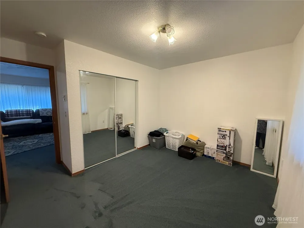 82 NE Miller Road Belfair, WA 98528