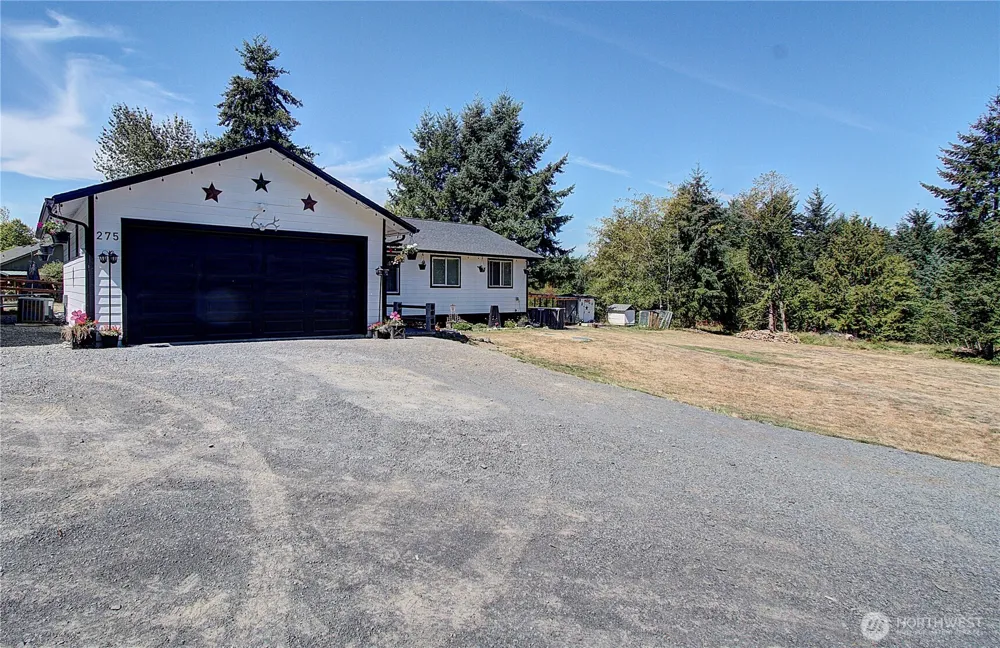 275 Studebaker Spur 2 Road Castle Rock, WA 98611