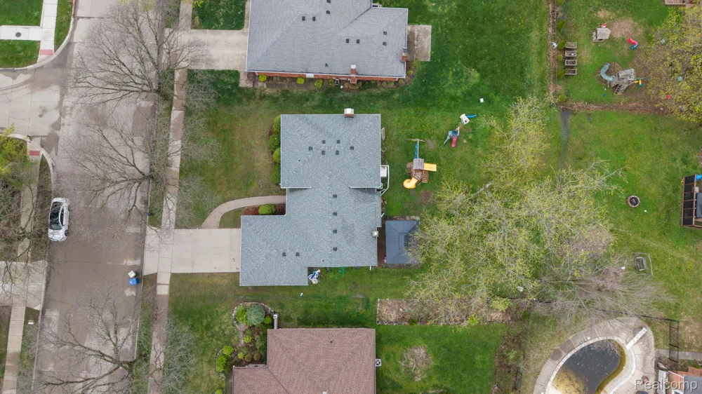 7323 Burgundy Street Canton Charter Township, MI 48187