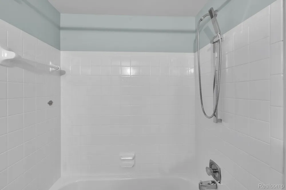 7323 Burgundy Street Canton Charter Township, MI 48187