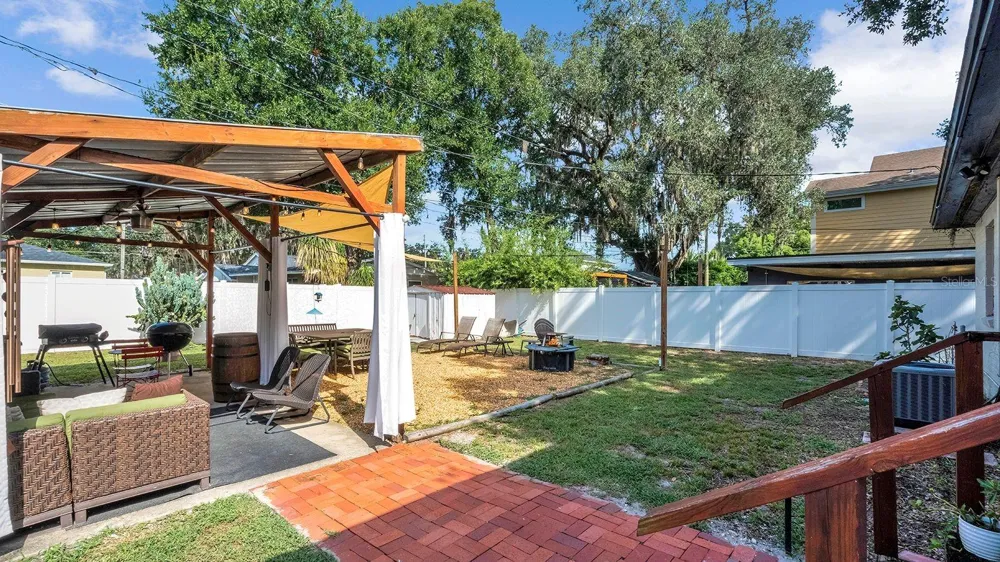 1812 JANICE AVENUE Orlando, FL 32803