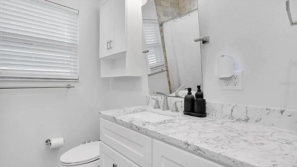 1812 JANICE AVENUE Orlando, FL 32803