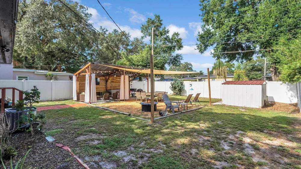 1812 JANICE AVENUE Orlando, FL 32803