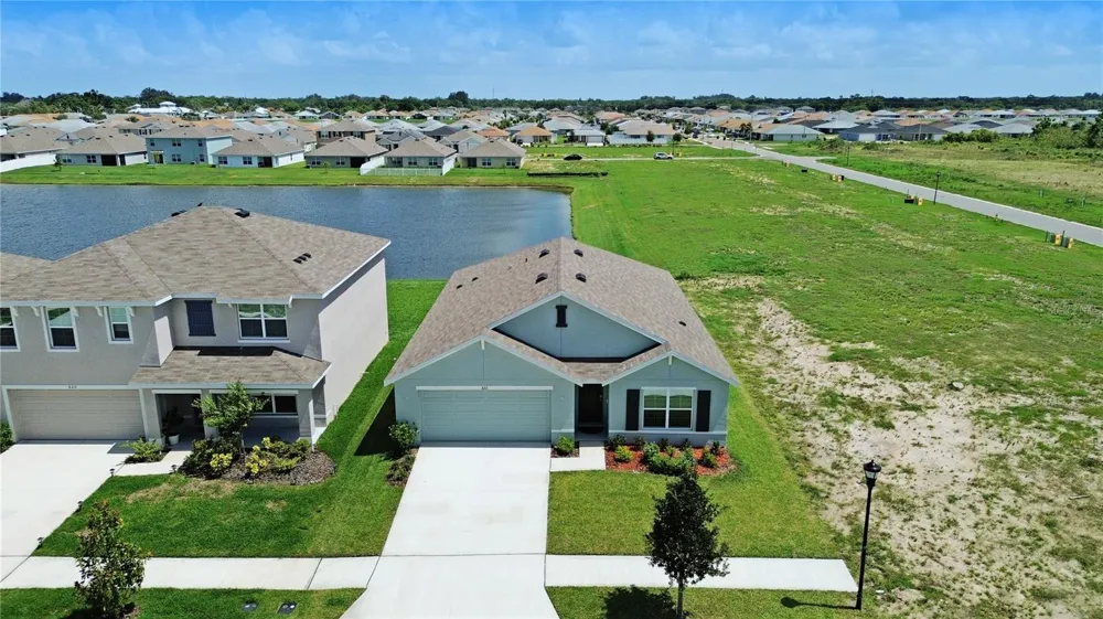 822 WILL SCARLETT AVENUE Ruskin, FL 33570