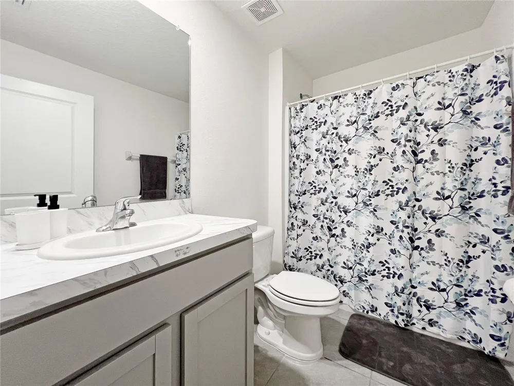 822 WILL SCARLETT AVENUE Ruskin, FL 33570