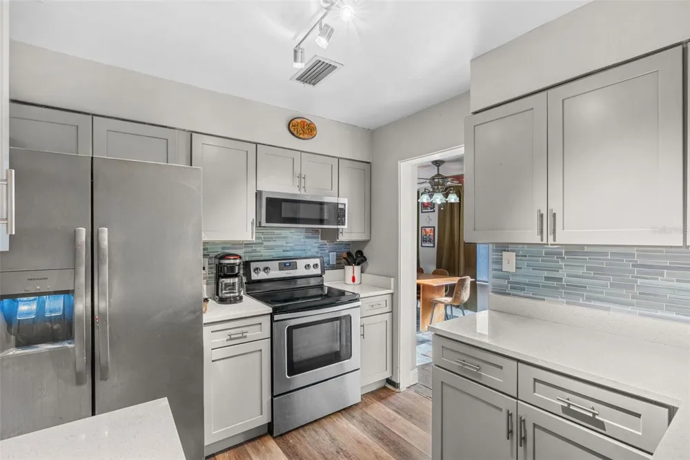 1710 OREGON STREET Orlando, FL 32803