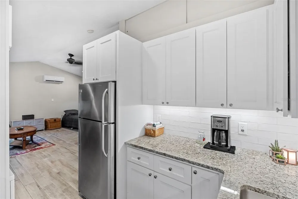 1710 OREGON STREET Orlando, FL 32803