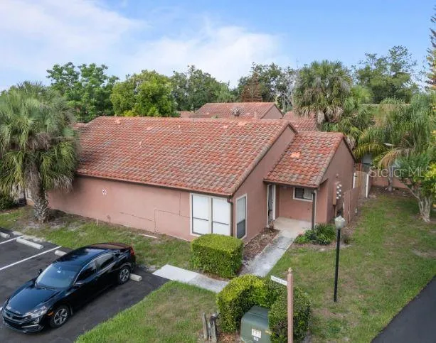 652 SAINT JOHNS COURT #652 Winter Park, FL 32792