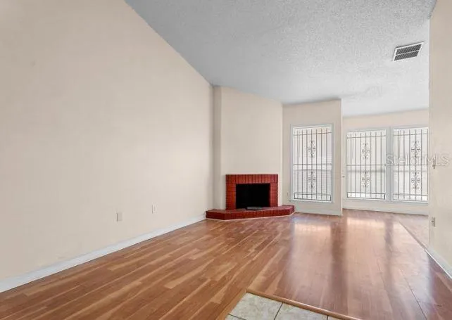 652 SAINT JOHNS COURT #652 Winter Park, FL 32792