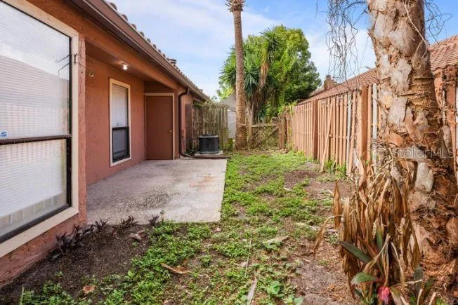 652 SAINT JOHNS COURT #652 Winter Park, FL 32792