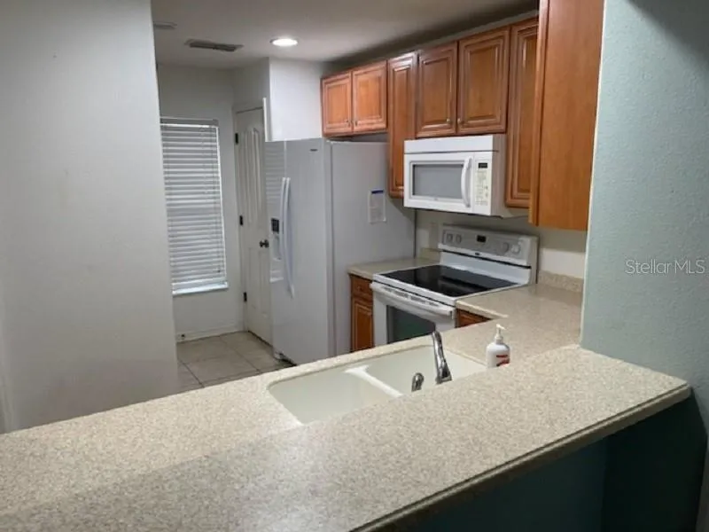 1983 SEARAY SHORE DRIVE Clearwater, FL 33763