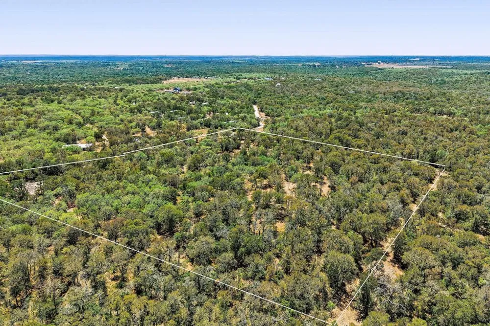 388 The Forest Road Dale, TX 78616