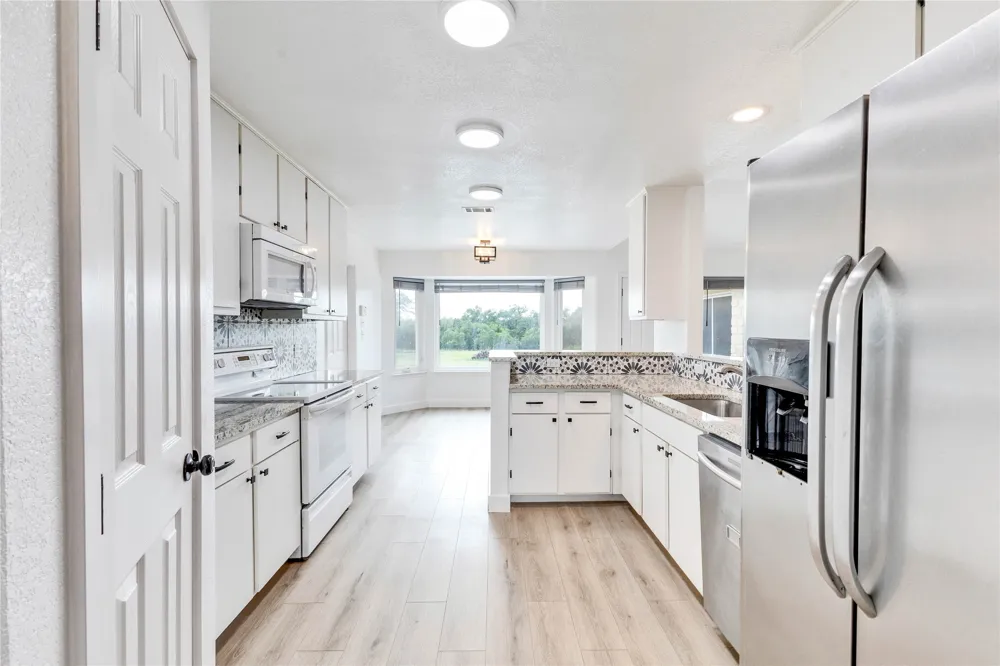 451 County Road 276 Road Leander, TX 78641