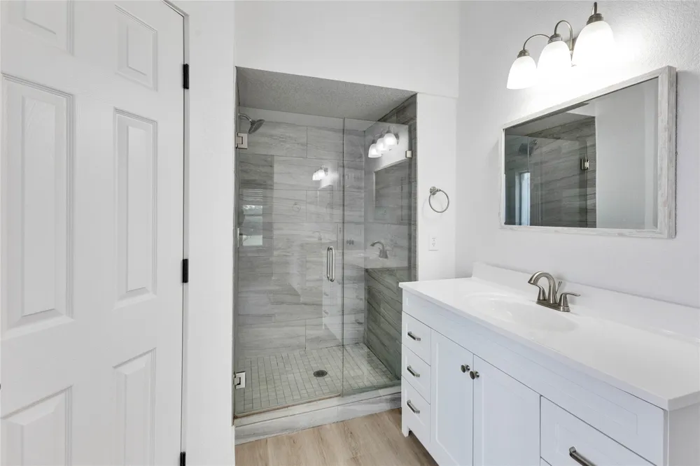 451 County Road 276 Road Leander, TX 78641