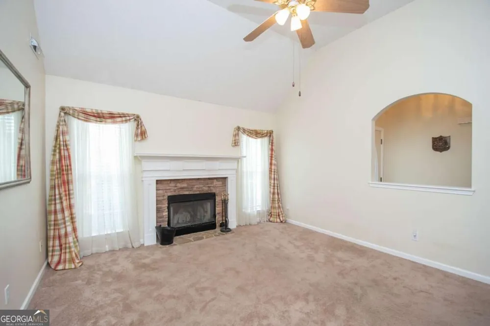 55 Woodrow Place Newnan, GA 30263