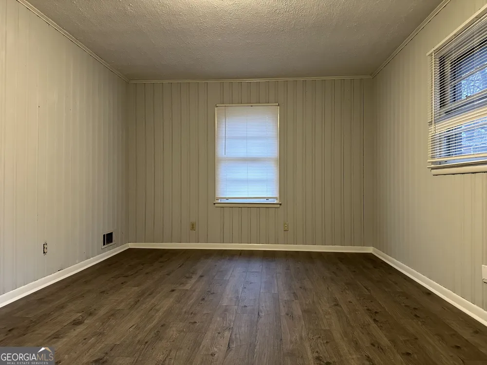 4522 Ridge DR Forest Park, GA 30297