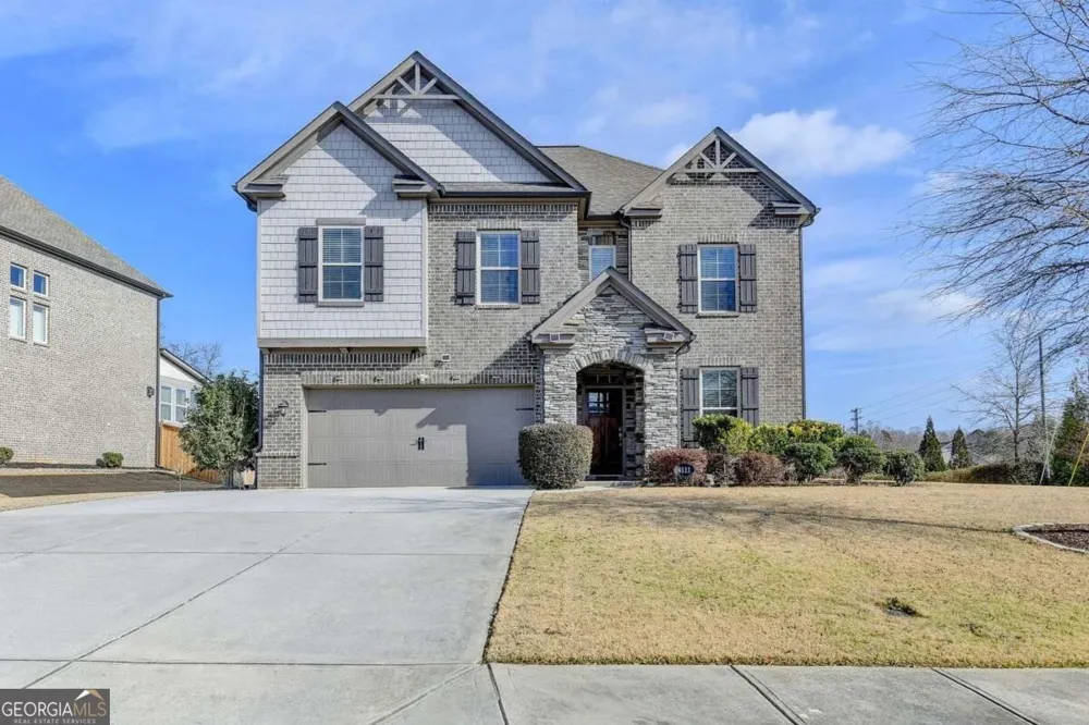 4111 Woodward Walk LN Suwanee, GA 30024