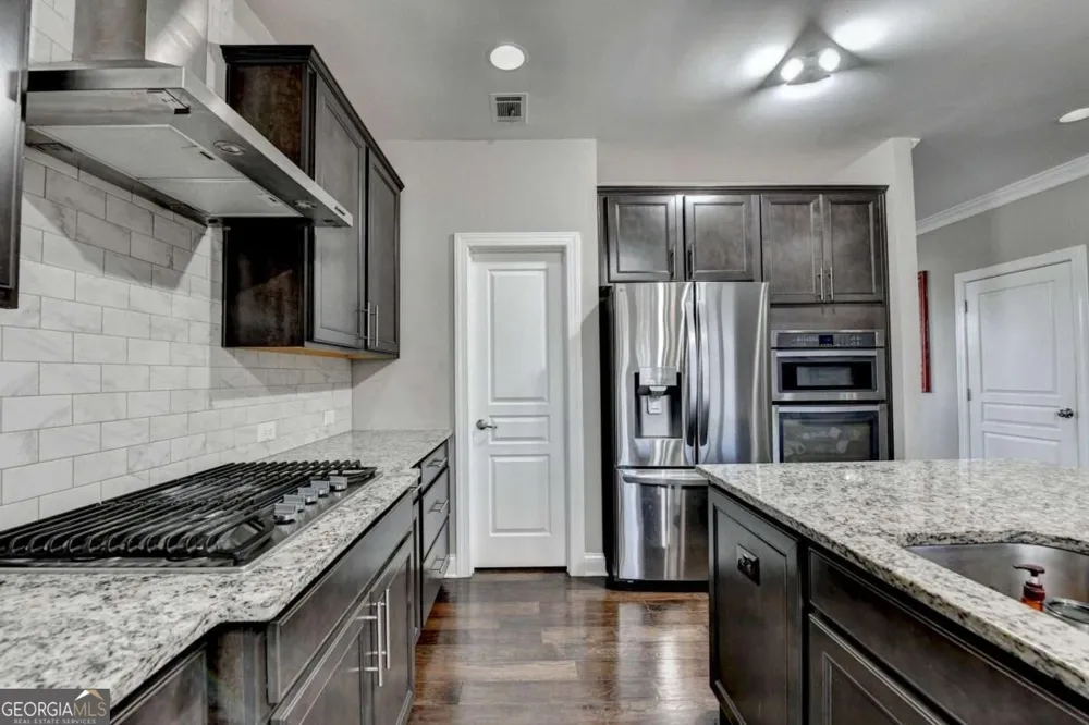 4111 Woodward Walk LN Suwanee, GA 30024