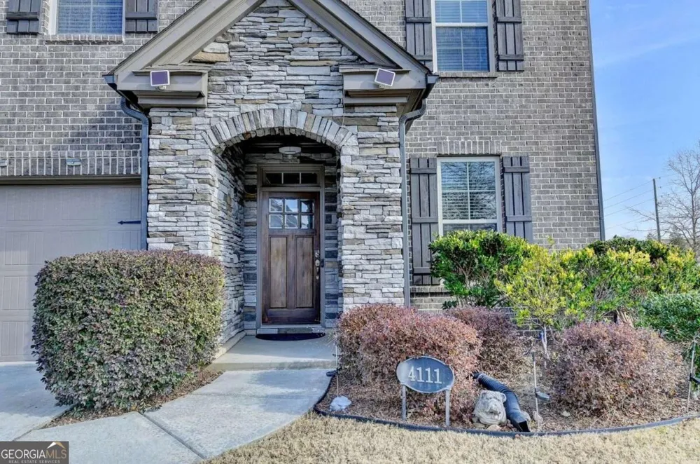 4111 Woodward Walk LN Suwanee, GA 30024