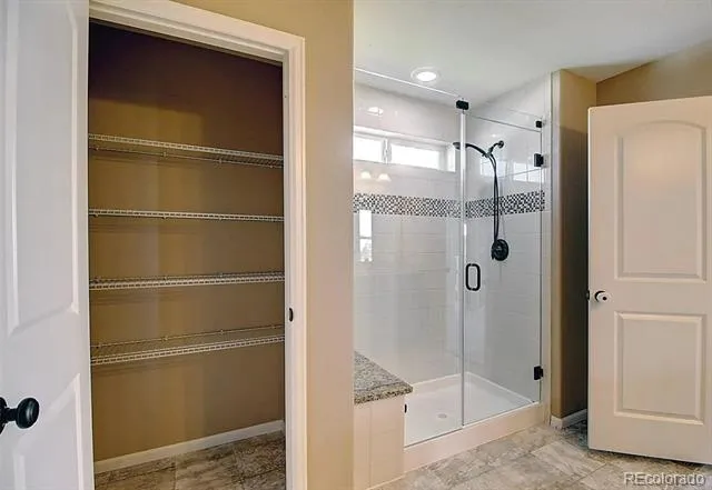 2127 S Ceylon Court Aurora, CO 80013