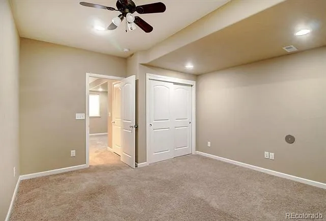 2127 S Ceylon Court Aurora, CO 80013