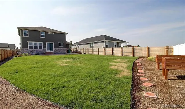 2127 S Ceylon Court Aurora, CO 80013