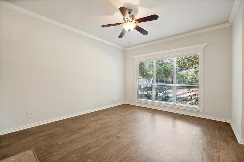 524 Josephine Street Dallas, TX 75246