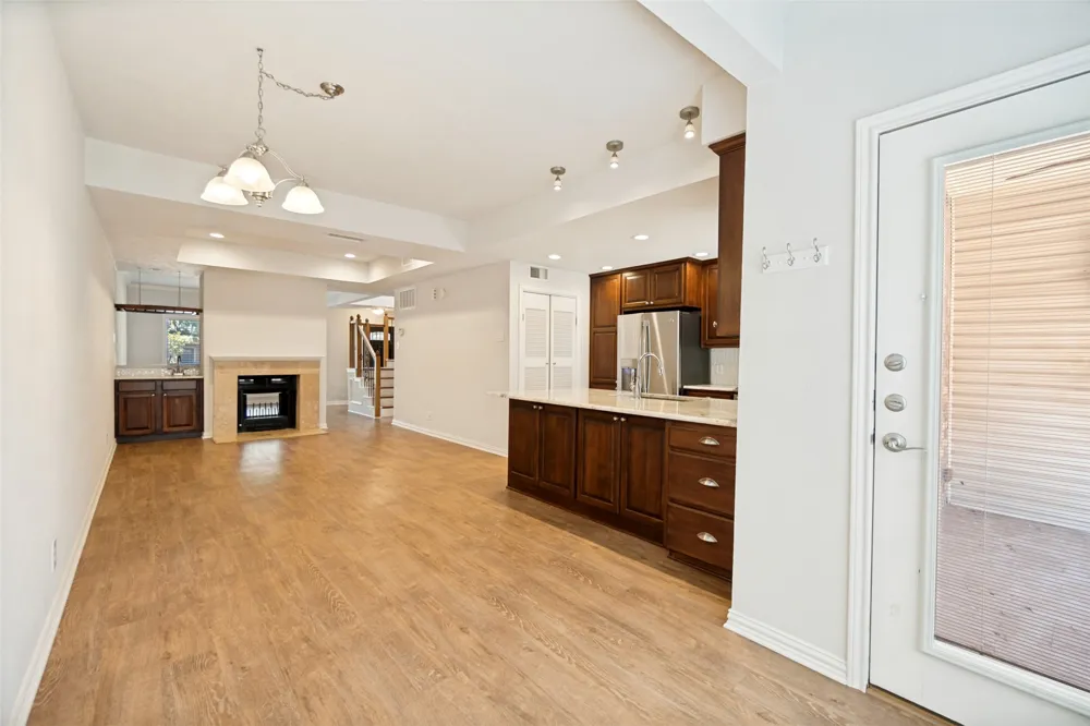 524 Josephine Street Dallas, TX 75246
