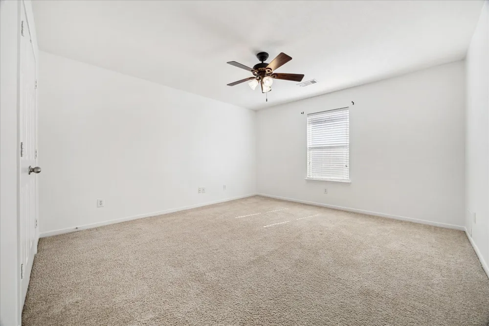 2434 Chuckberry Houston, TX 77080