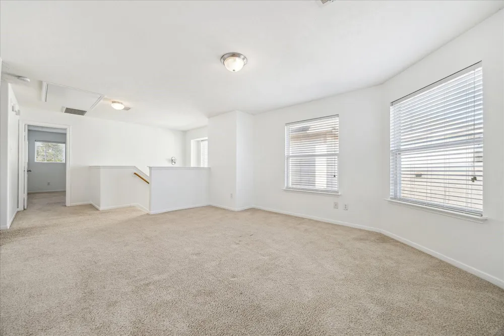 2434 Chuckberry Houston, TX 77080