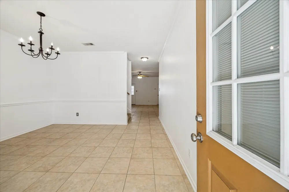 2434 Chuckberry Houston, TX 77080