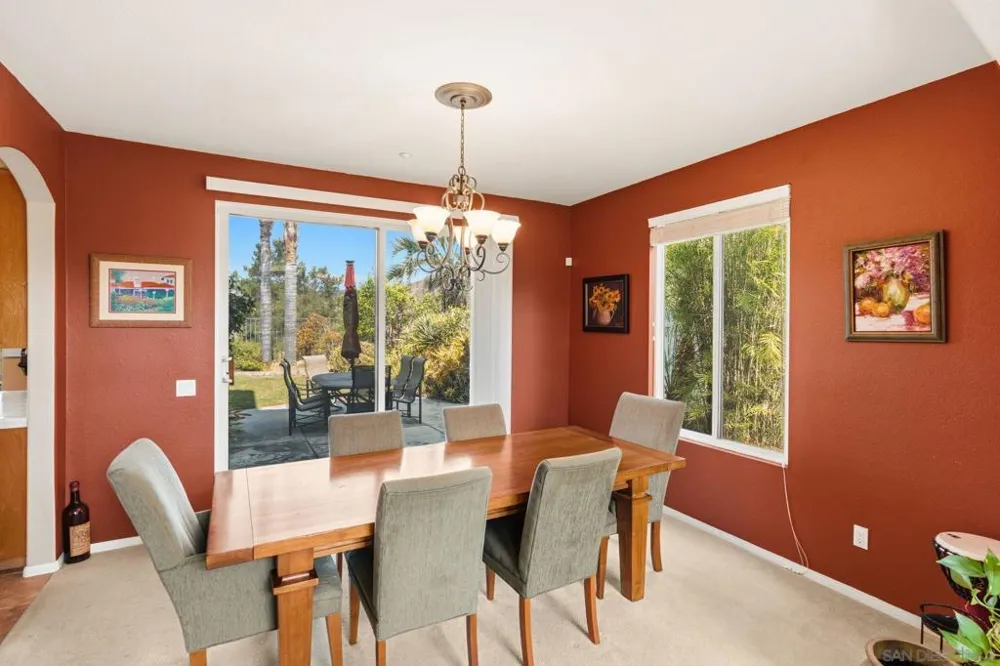 2267 Orchard View Lane Escondido, CA 92027