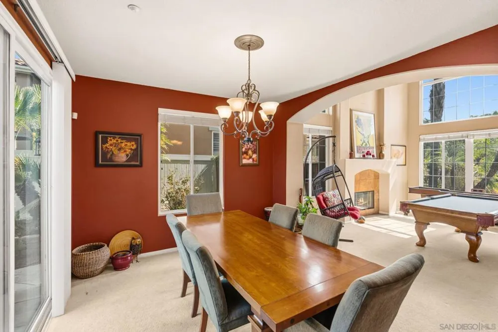 2267 Orchard View Lane Escondido, CA 92027