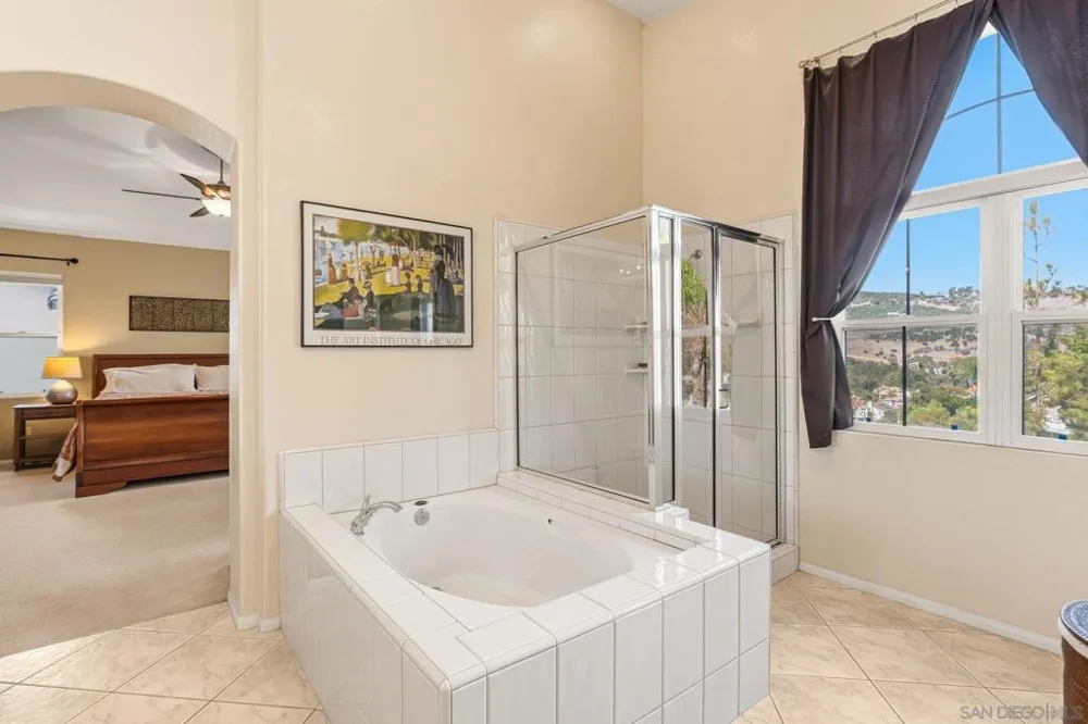 2267 Orchard View Lane Escondido, CA 92027