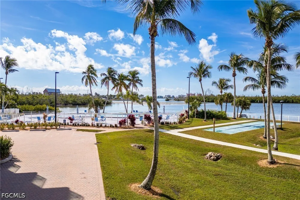 San Carlos Boulevard #915 Fort Myers Beach, FL 33931