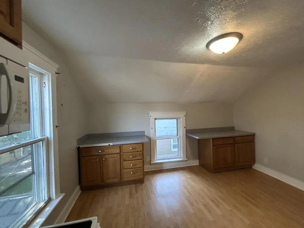23 5th Street Niles, MI 49120