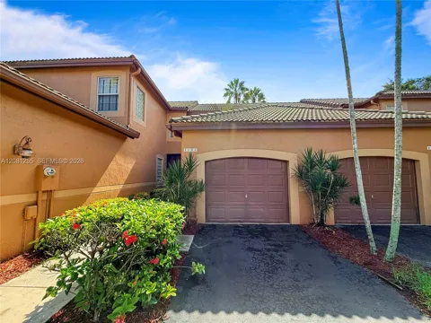 1606 Veracruz Ln